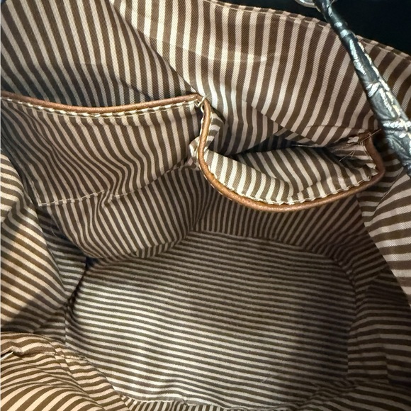 NWT CONCEALED CARRY EMBROIDERED SUGARSKULL BACKPACK IN BLACK VEGAN LEATHER - Picture 10 of 11